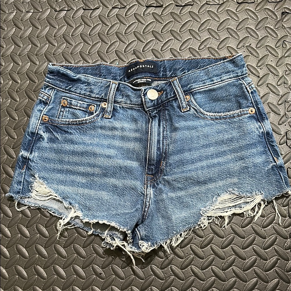 Aeropostale High Rise Distressed Vintage Style Shorts
